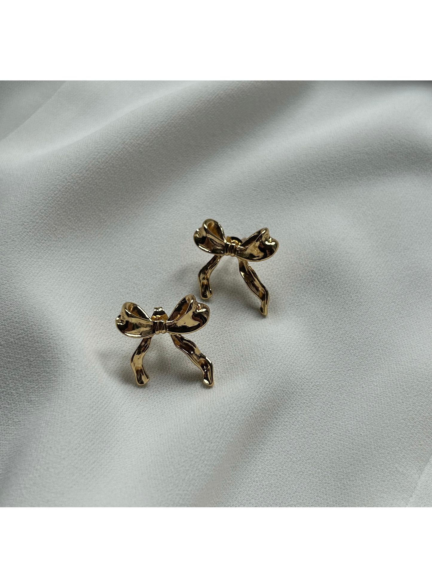 Baby Bow earrings