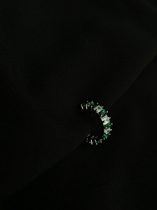 Emerald and diamond Ring